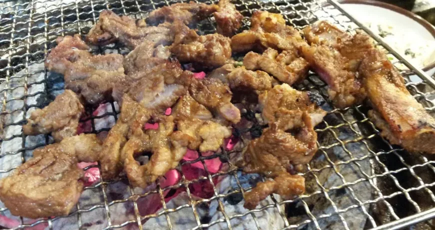 Dwaejigalbigui || Grilled Pork Galbi, Grilled Spareribs, 烤猪排骨, 烤豬排骨, 豚カルビ焼き, 돼지갈비구이