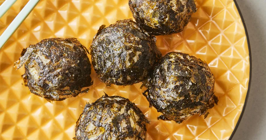 Jumeok bap || Rice Ball, 饭团, 飯糰, おにぎり, 주먹밥 Jumeok bap || Rice Ball, 饭团, 飯糰, おにぎり, 주먹밥