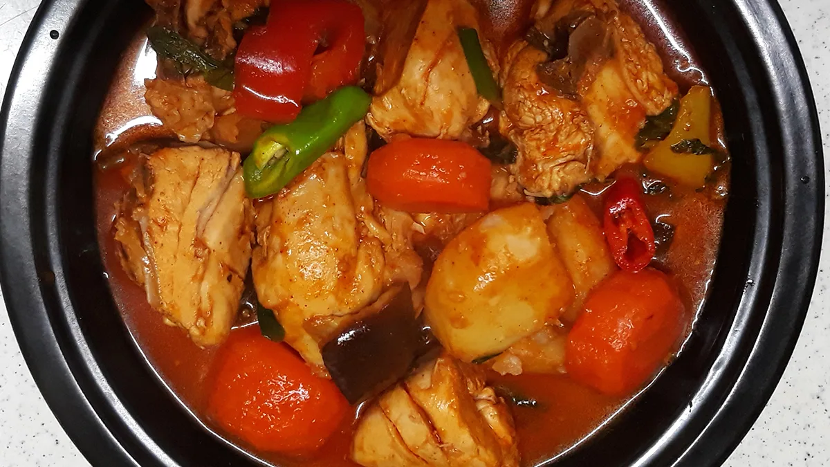 Dak-bokkeum-tang || Spicy Braised Chicken, 辣炖鸡块, 辣燒雞, 鶏肉の炒め煮, 닭볶음탕