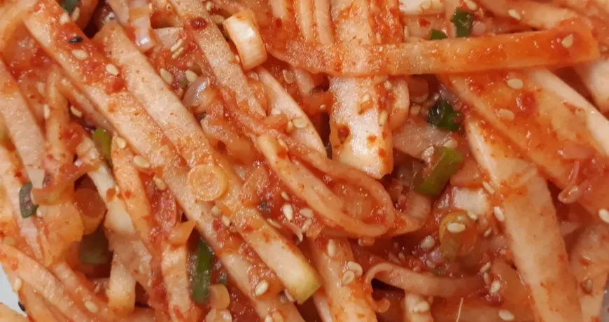Mu saengchae || Julienne Korean Radish Salad, 凉拌萝卜丝, 大根の和え物, 무생채