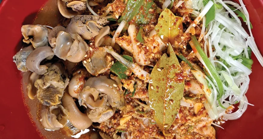 Golbaengi muchim || Spicy Sea Snails Salad, 辣拌海螺, つぶ貝の和え物, 골뱅이무침