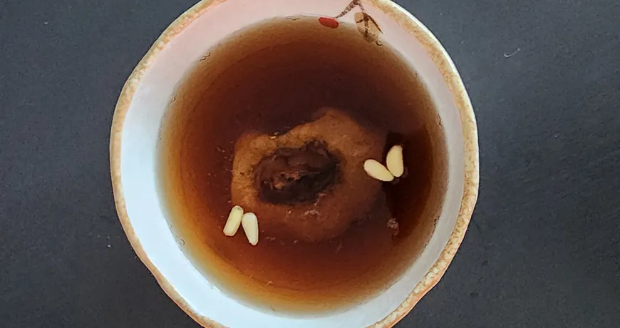 Sujeonggwa || Cinnamon Punch, 水正果（生姜桂皮茶）, 水正果, スジョングァ, 수정과