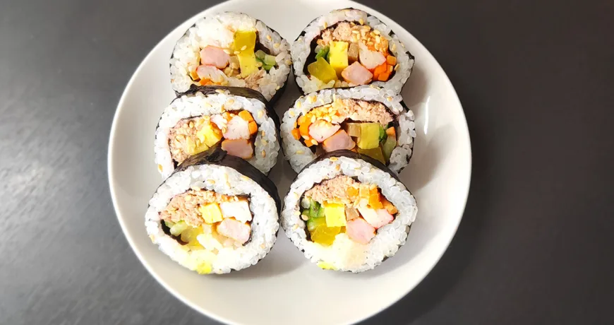 Chamchigimbap || Tuna Gimbap, 金枪鱼紫菜卷饭, 金槍魚紫菜捲飯, ツナキンパプ, 참치김밥