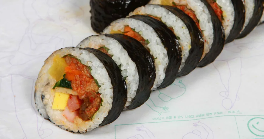 Kimchigimbap || Kimchi Gimbap, 辛奇紫菜卷饭, 辛奇紫菜捲飯, キムチキンパプ, 김치김밥 Kimchigimbap || Kimchi Gimbap, 辛奇紫菜卷饭, 辛奇紫菜捲飯, キムチキンパプ, 김치김밥