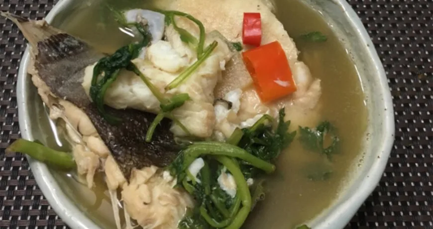 Dodarissukguk || Flounder and Mugwort Soup, 木叶鲽鱼艾草汤, 木葉鰈魚艾草湯, メイタガレイとよもぎスープ, 도다리쑥국 Dodarissukguk || Flounder and Mugwort Soup, 木叶鲽鱼艾草汤, 木葉鰈魚艾草湯