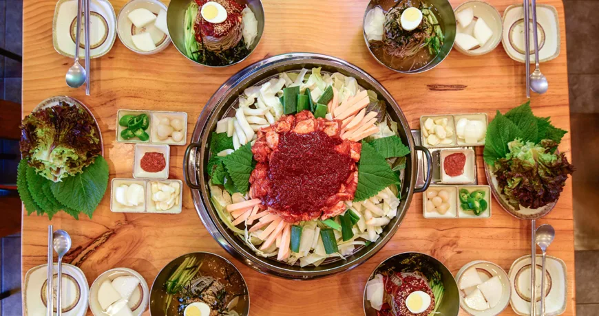 Dakgalbi || Spicy Stir fried Chicken, 铁板鸡, 鐵板雞, タッカルビ, 닭갈비 Dakgalbi || Spicy Stir fried Chicken, 铁板鸡, 鐵板雞, タッカルビ, 닭갈비 :: k food.market
