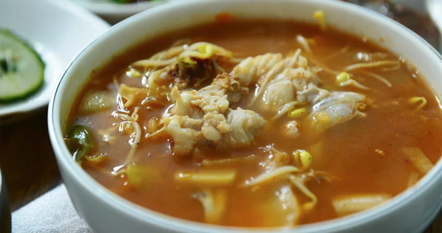 Gomchitguk || Moray Eel Soup, 海鳝汤, 海鱔湯, ウツボスープ, 곰칫국 Gomchitguk || Moray Eel Soup, 海鳝汤, 海鱔湯, ウツボスープ, 곰칫국 :: k food.market