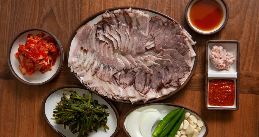 Meoritgogi || Pork Head Meat, 白切猪头肉, 白切豬頭肉, ゆで頭部肉, 머릿고기 Meoritgogi || Pork Head Meat, 白切猪头肉, 白切豬頭肉, ゆで頭部肉, 머릿고기 :: k food.market