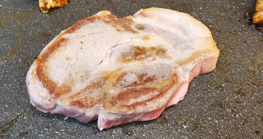 Moksalgui || Grilled Pork Neck, 烤猪颈肉, 烤豬肩肉, 豚の肩ロース焼き, 목살구이 Moksalgui || Grilled Pork Neck, 烤猪颈肉, 烤豬肩肉, 豚の肩ロース焼き, 목살구이 :: k food.market