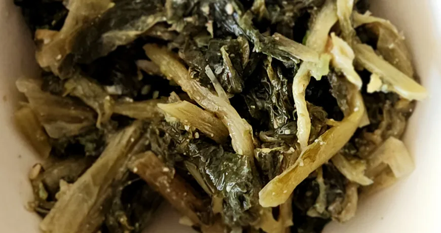 Siraeginamul || Dried Radish Leaf Salad, 凉拌干萝卜缨, 涼拌幹蘿蔔纓, 干し菜っ葉のナムル, 시래기나물 Siraeginamul || Dried Radish Leaf Salad, 凉拌干萝卜缨, 涼拌幹蘿蔔纓, 干し菜っ葉のナムル, 시래기나물