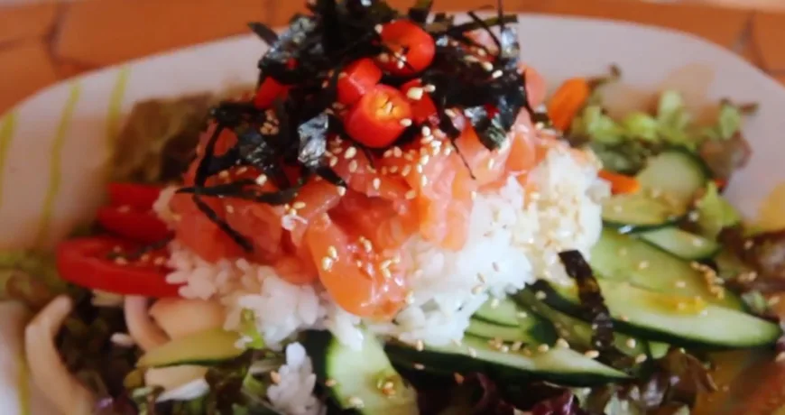 Hoedeopbap || Raw Fish Bibimbap, 生鱼片盖饭, 生魚片蓋飯, 刺身丼, 회덮밥
