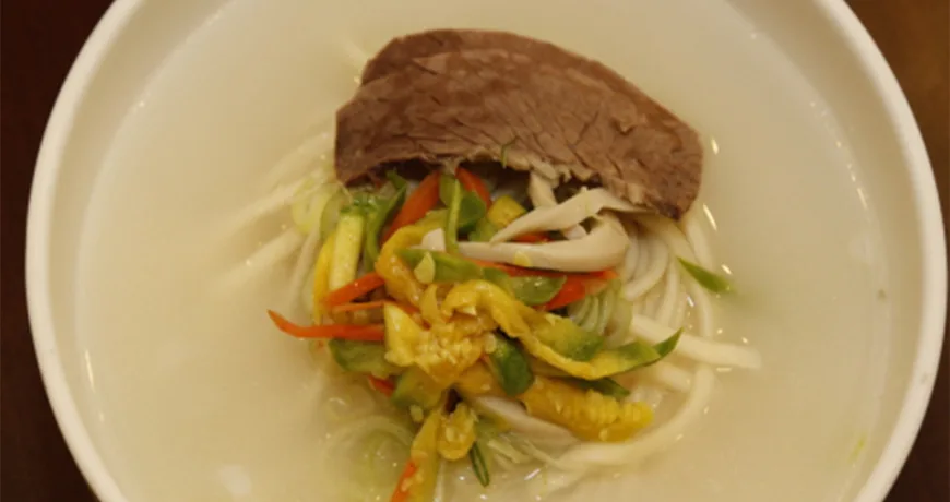 Gomguksi || Beef Noodles, 牛肉汤面, 牛肉湯麵, 牛肉素麺, 곰국시