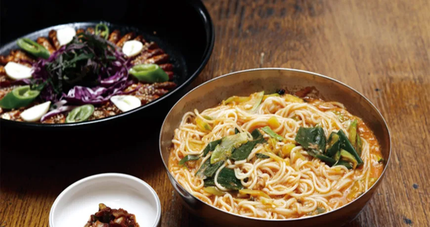 Eotangguksu || Noodle in Fish Stew, 鱼汤面, 魚湯麵, 魚スープの素麺, 어탕국수 Eotangguksu || Noodle in Fish Stew, 鱼汤面, 魚湯麵, 魚スープの素麺, 어탕국수