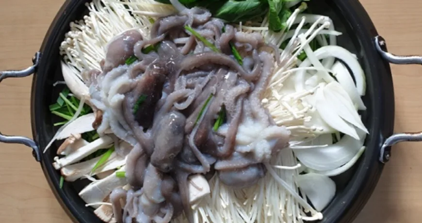 Nakjijeongol || Octopus Hot Pot, 章鱼火锅, 章魚火鍋, テナガダコの寄せ鍋, 낙지전골