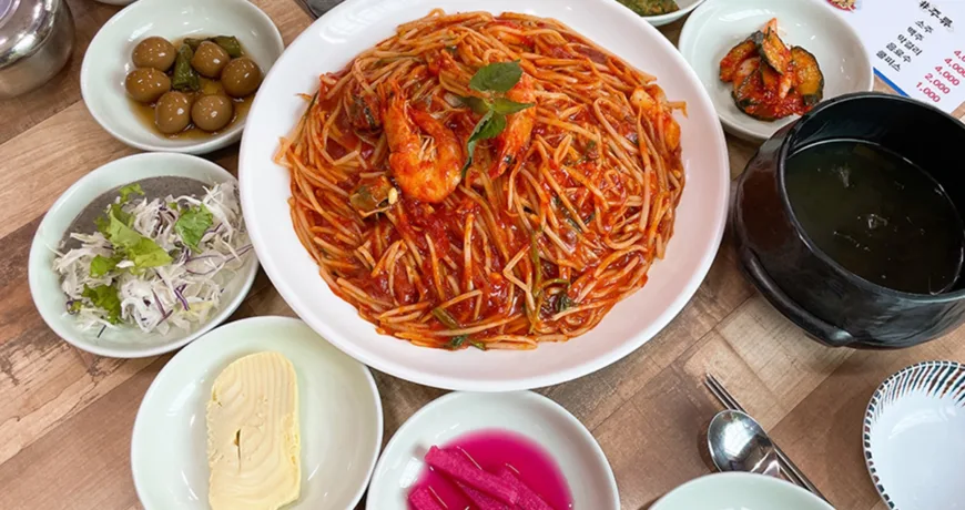 Daeguppoljjim || Braised Codfish Head, 炖鳕鱼头, 燉鱈魚頭, たらの頭の蒸し物, 대구뽈찜 :: k food.market