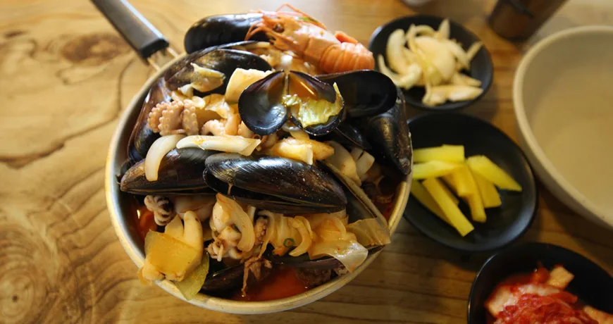 Haemuljjamppong || Seafood Jjamppong, 해물짬뽕 :: k food.market