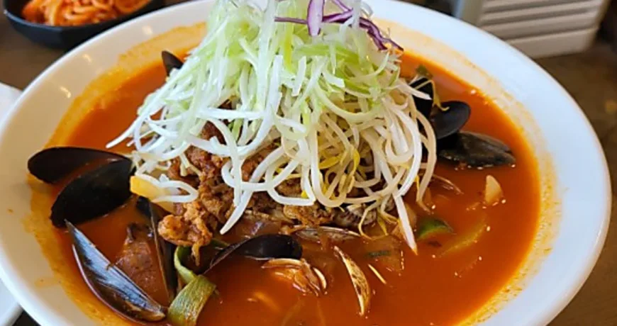 Bajirak Jjamppong || Manila Clam Noodle Soup, 바지락짬뽕 Bajirak Jjamppong || Manila Clam Noodle Soup, 바지락짬뽕 :: k food.market
